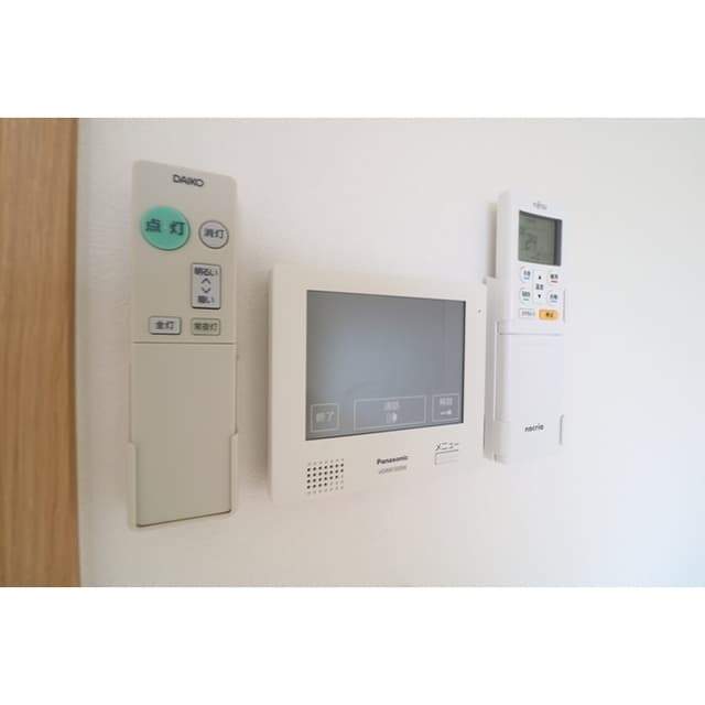 Room image 12