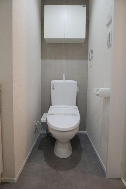 Room image 13