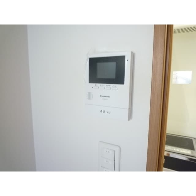 Room image 11