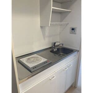 Room image 8
