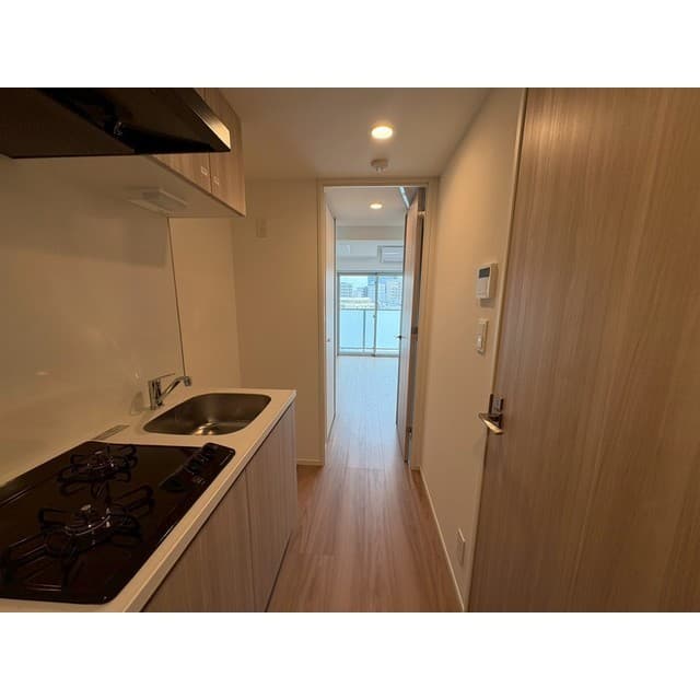 Room image 11