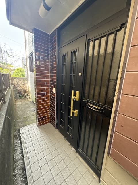 Room image 12