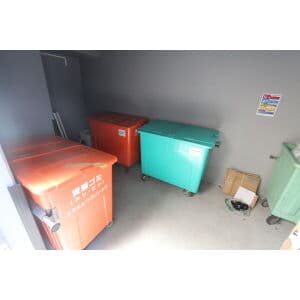 Room image 8