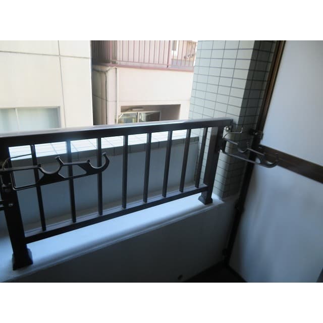 Room image 11