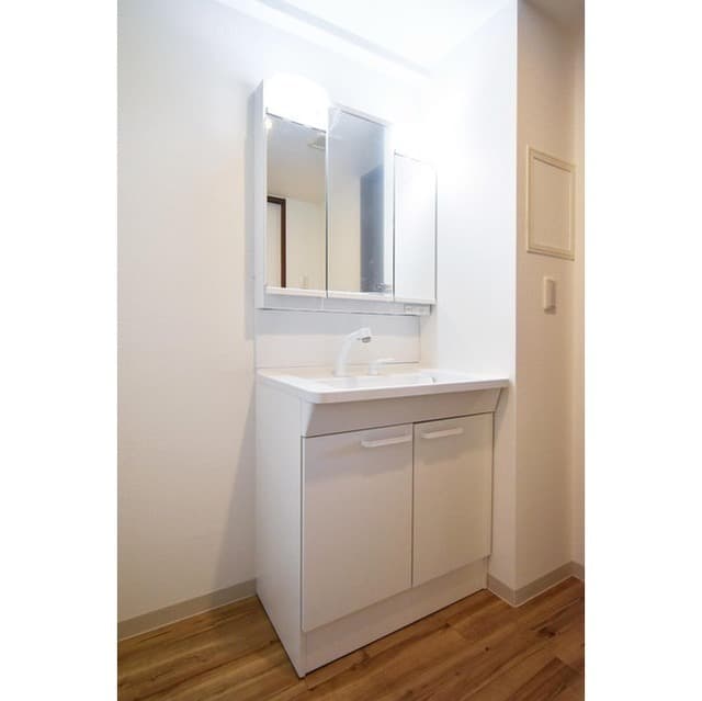 Room image 9