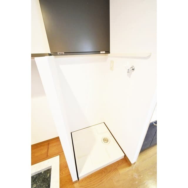 Room image 10
