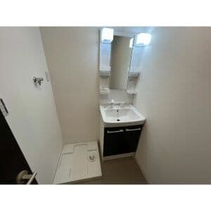 Room image 14