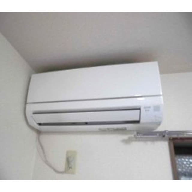 Room image 13