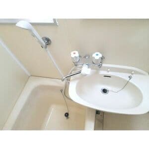 Room image 8