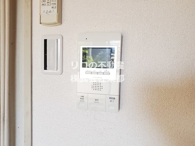 Room image 13