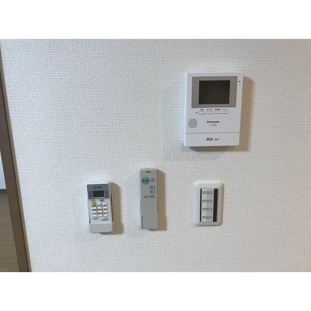 Room image 11