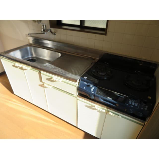 Room image 9