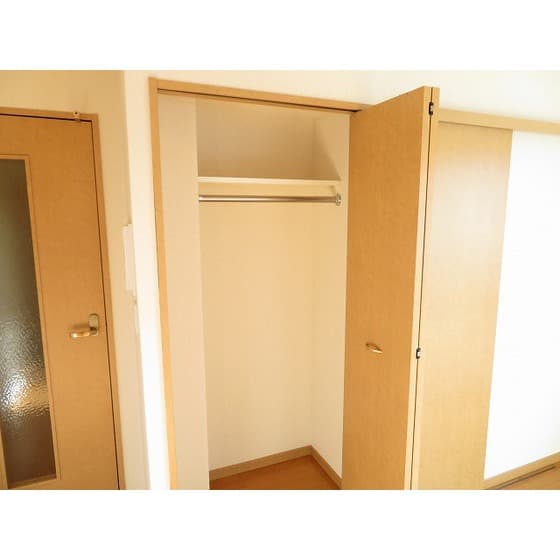 Room image 15