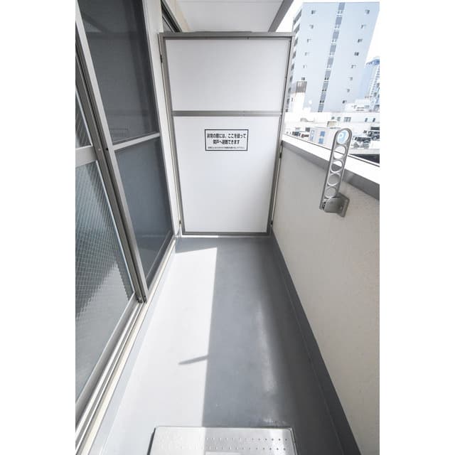 Room image 9