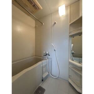 Room image 14