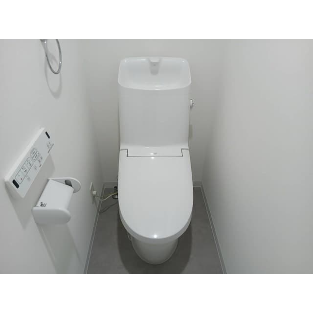 Room image 12
