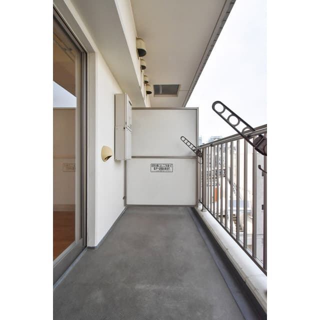 Room image 14