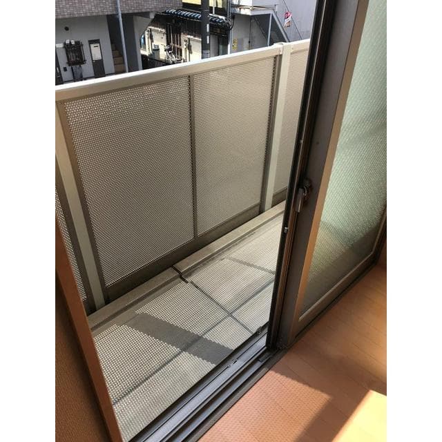 Room image 11