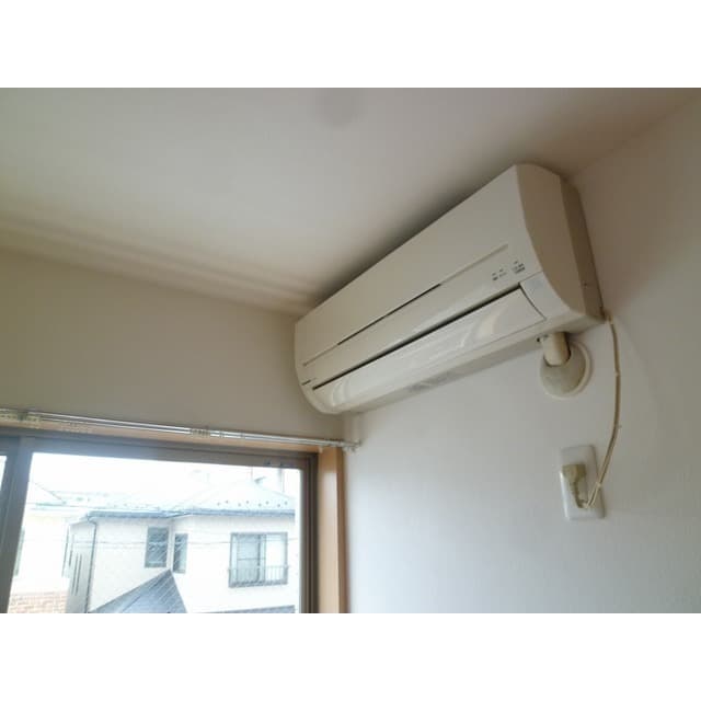 Room image 10