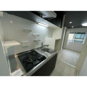 Room image 8