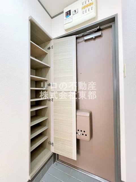 Room image 14