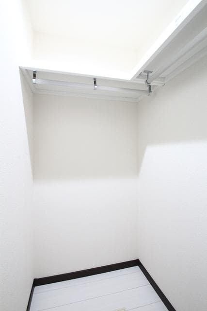 Room image 14
