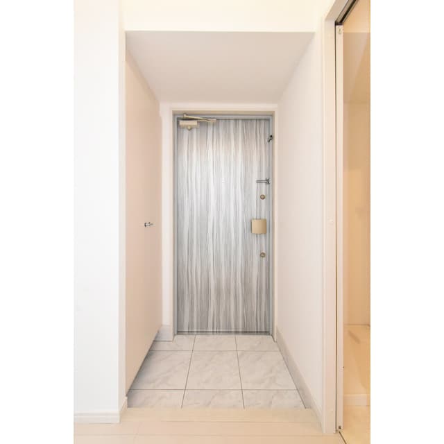 Room image 13