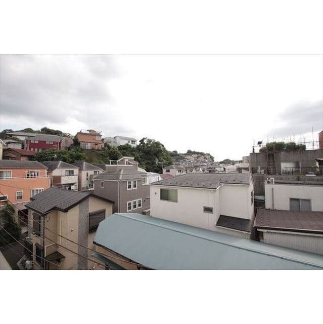 Room image 13
