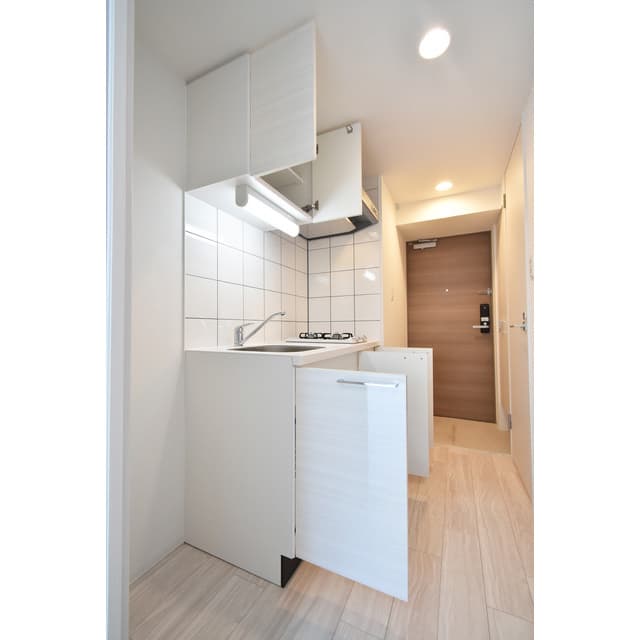 Room image 8