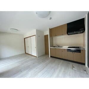 Room image 13