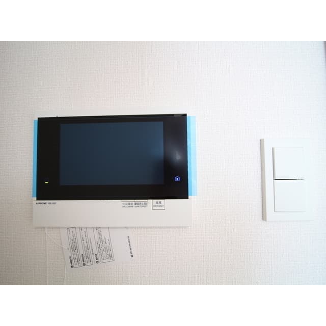 Room image 16