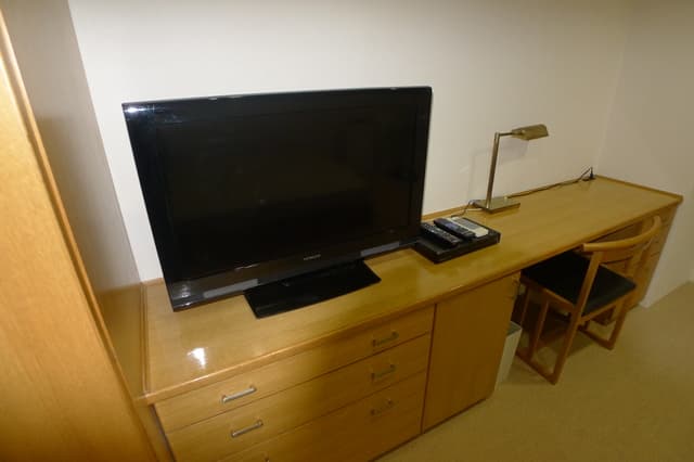 Room image 10