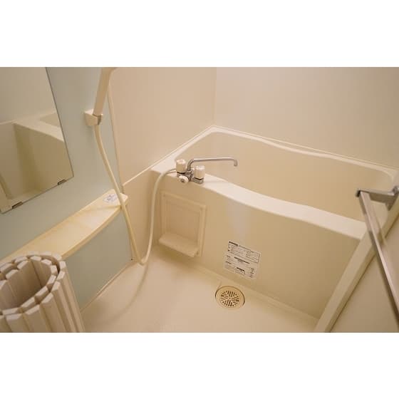 Room image 10