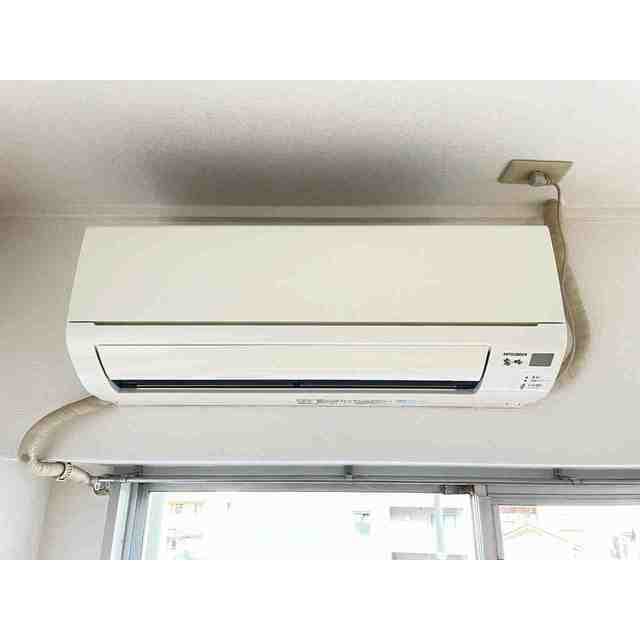 Room image 12