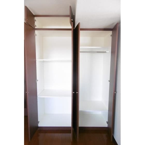 Room image 15