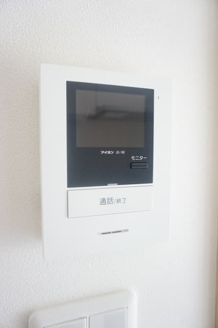 Room image 11