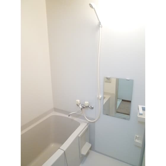Room image 9
