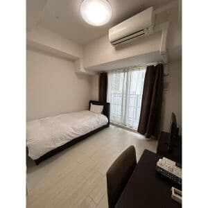 Room image 11