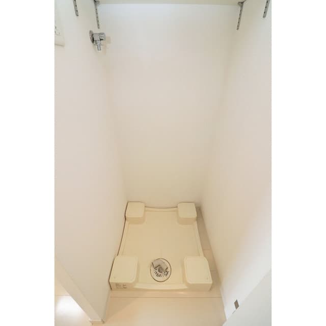 Room image 13