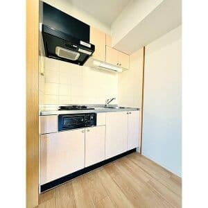 Room image 12