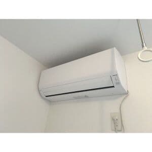 Room image 13