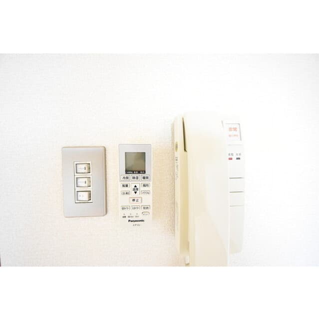 Room image 13