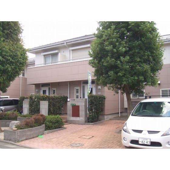 Main exterior of Breathing Town Hyakusoen