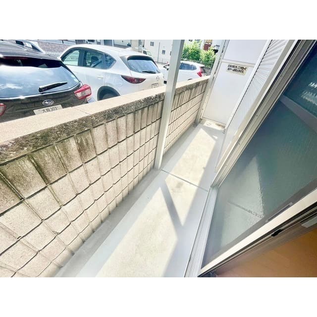 Room image 10