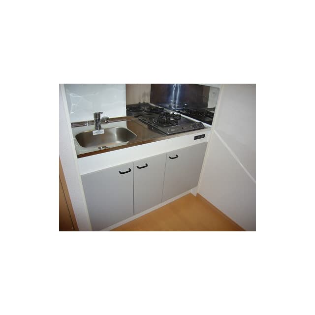Room image 13