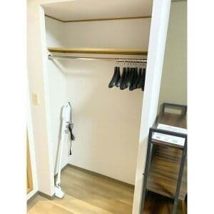 Room image 11