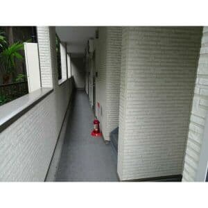 Room image 11