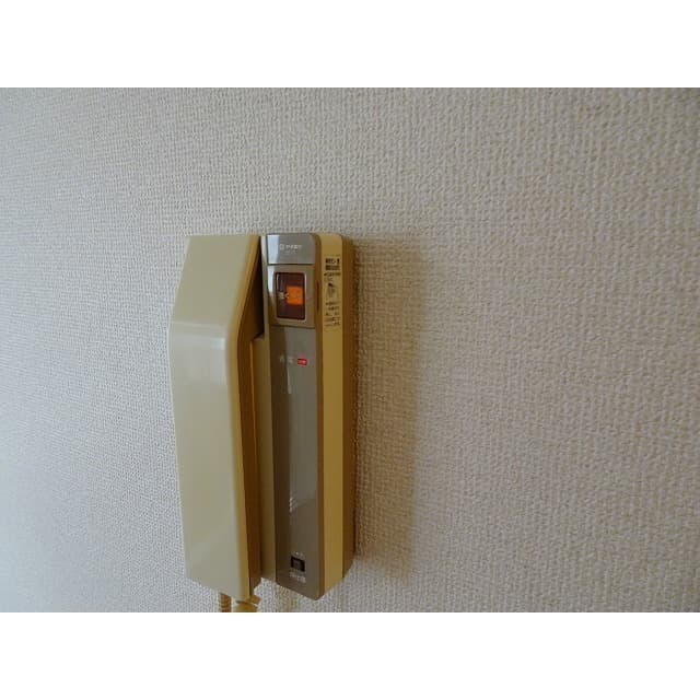 Room image 16