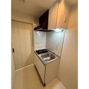 Room image 10