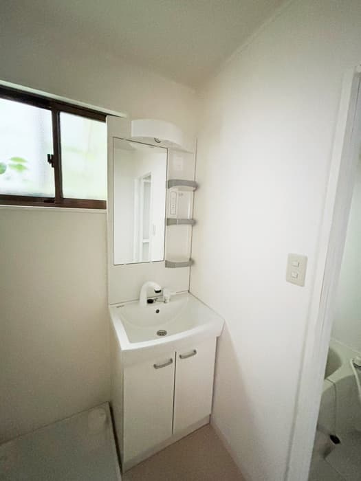 Room image 13